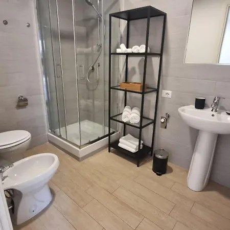 Il Rifugio Moderno Next To Metro Anagnina, Free Parking And Wifi * Roma