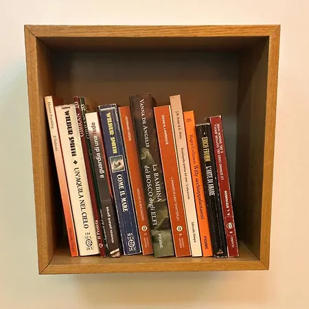 Il Rifugio Moderno Next To Metro Anagnina, Free Parking And Wifi Roma